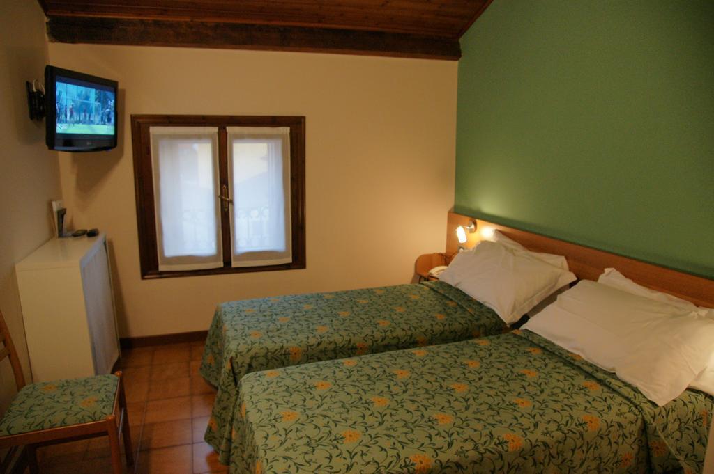 Locanda Grego Bolzano Vicentino Værelse billede