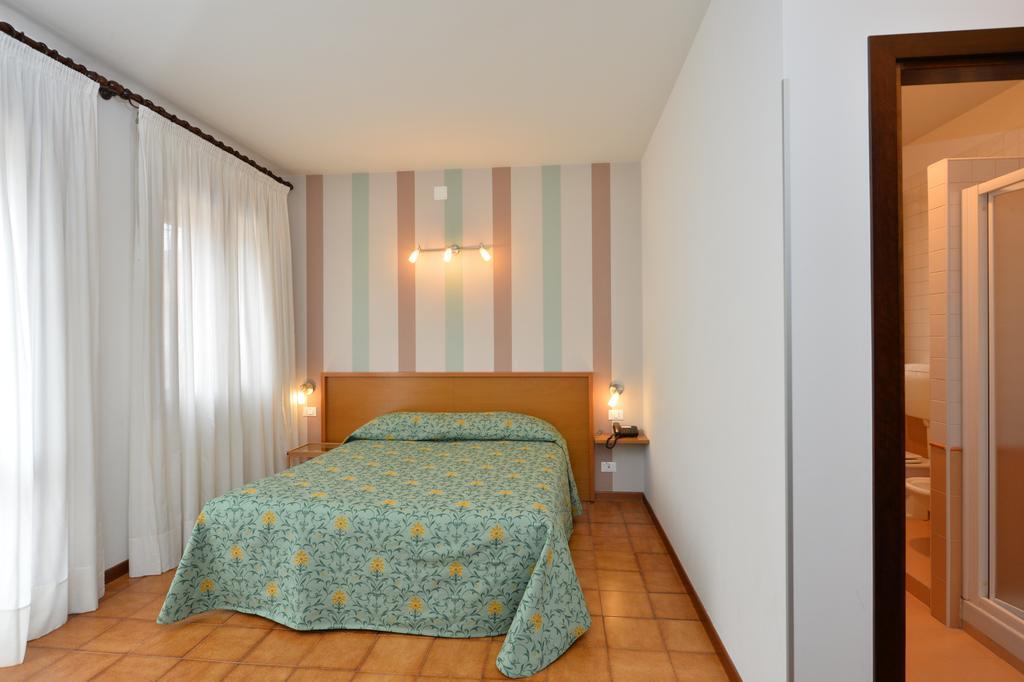 Locanda Grego Bolzano Vicentino Eksteriør billede